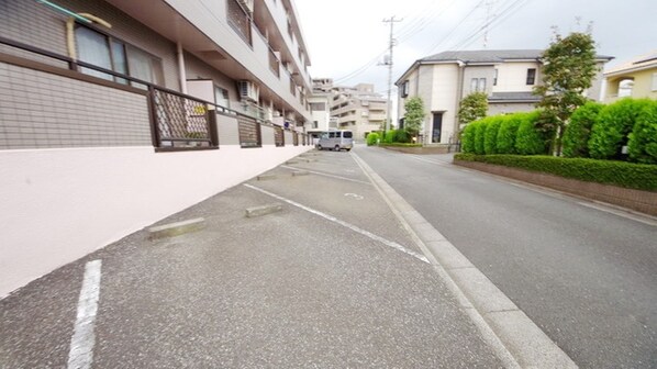 サンライズ根岸台の物件内観写真